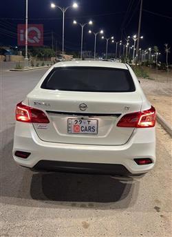 نيسان سنترا
